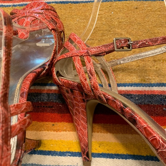 White House Black Market - Strappy Sandals- Sz 7.5 - Picture 2 of 5